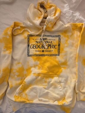 National Geographic Men's Yellow Tie-Dye Hoodie
